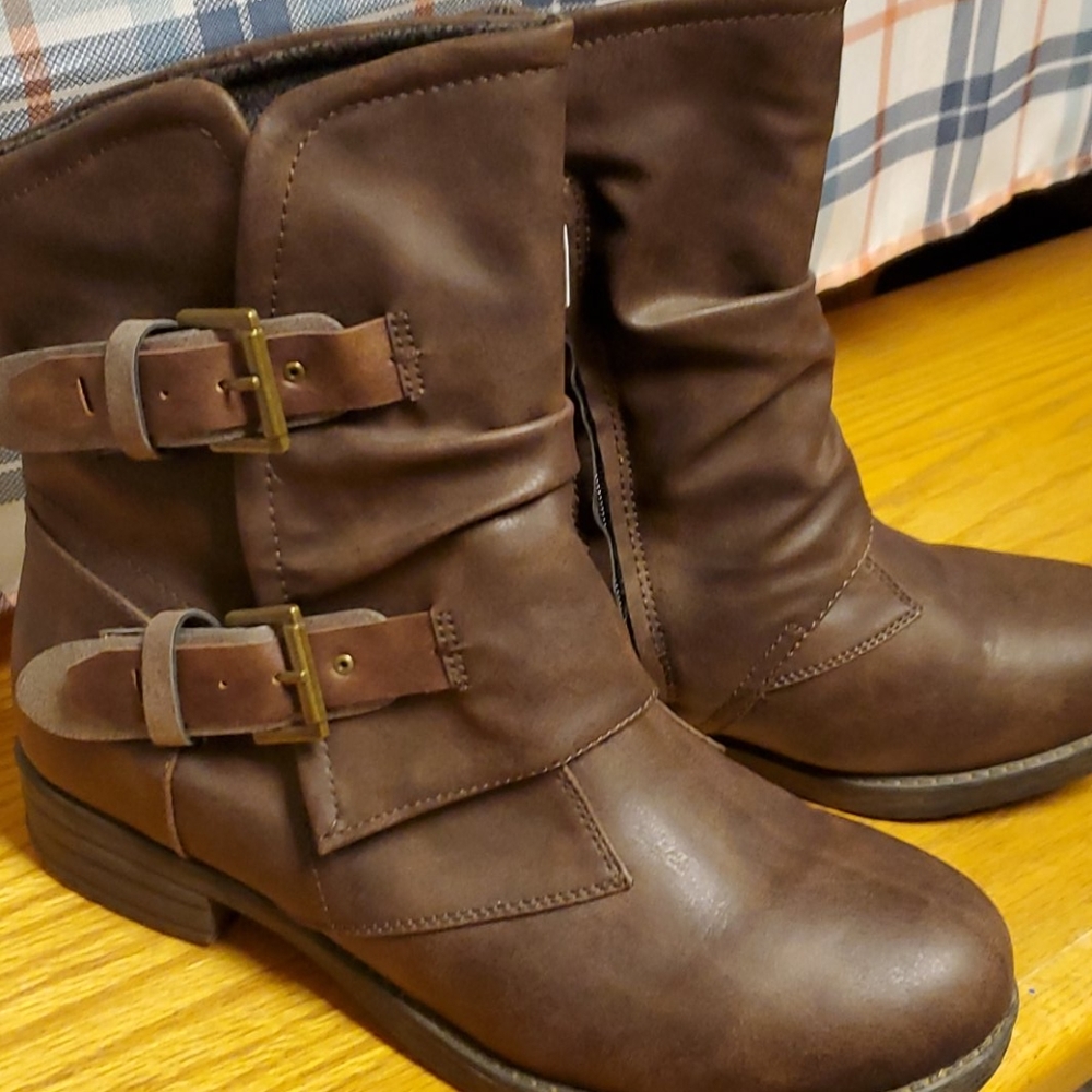 Ladies booties